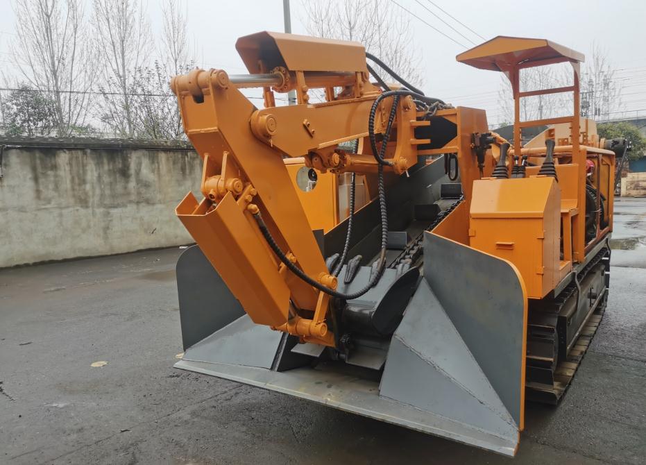 80履帶刮板扒渣機 80履帶刮板扒渣機
