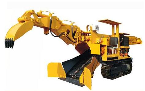 跟著帥龍一起看看伸縮式扒渣機設備的特點吧！